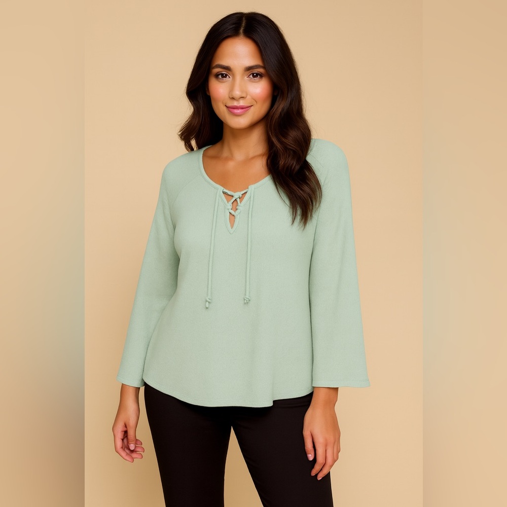 🦋Aerie Women's Mint Green Top Sz S